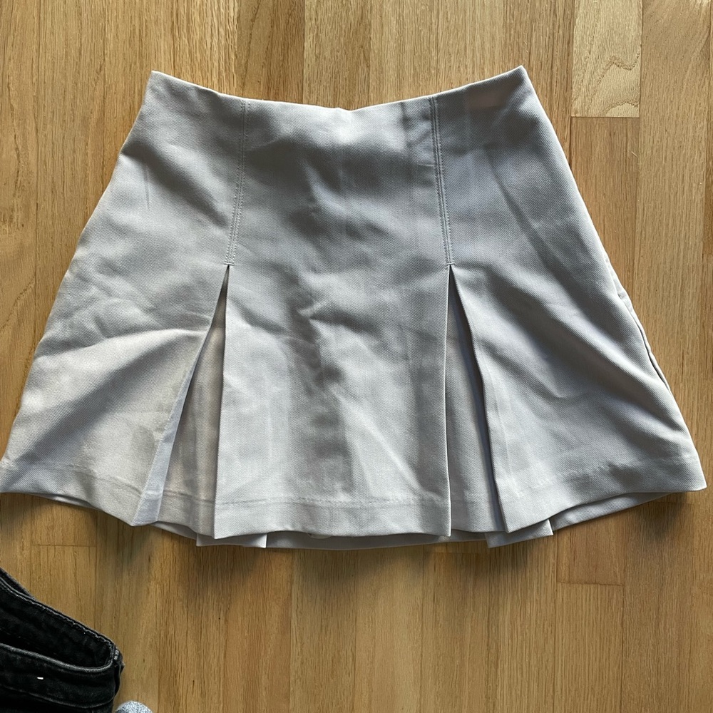 Abercrombie & Fitch pleated mini skort